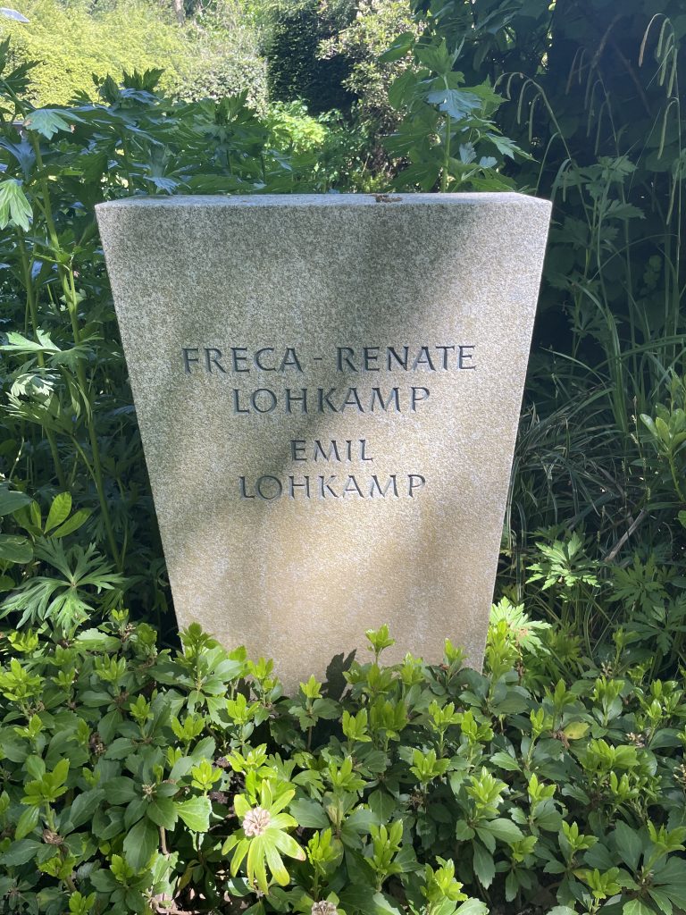 Grabstein Face Renate Lohkamp