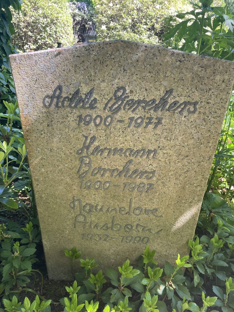 Grabstein Adele Borchers