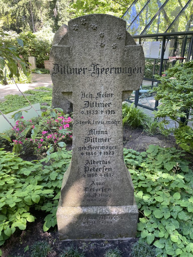 Grabstein Heerwagen