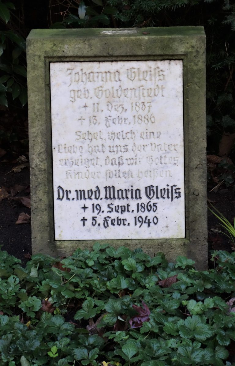 Grabstein von Dr. med. Maria Gleiss