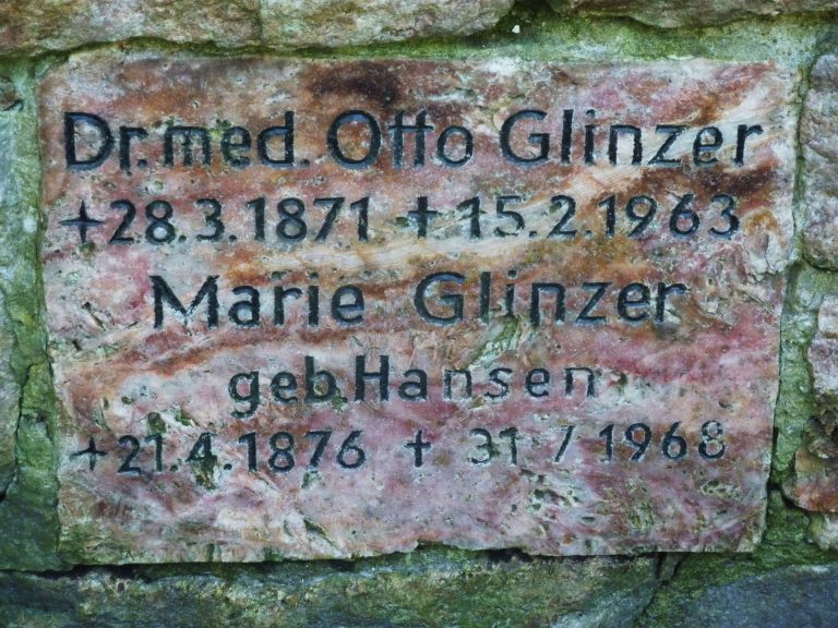 Grabstein von Marie Glinzer