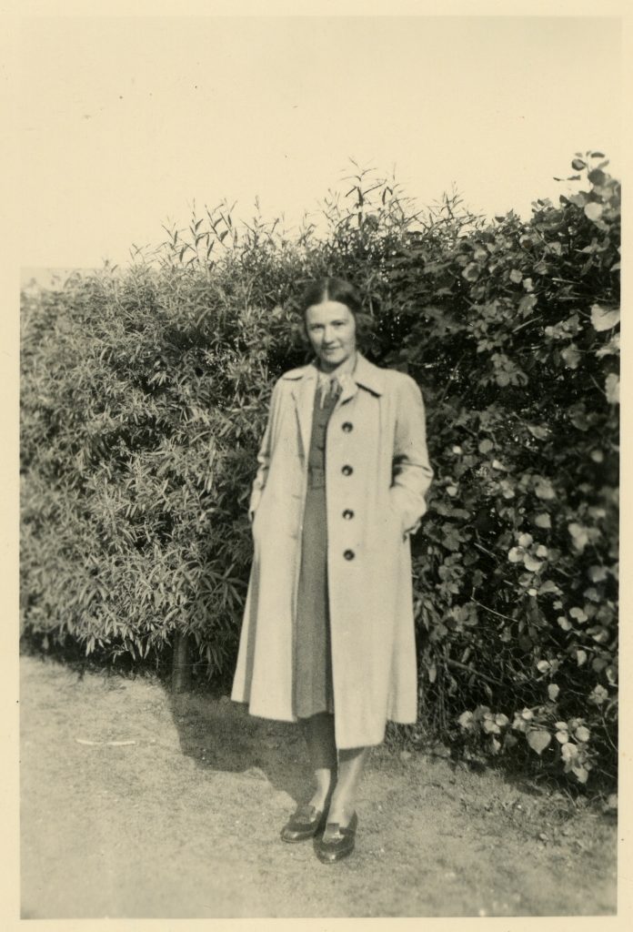 älteres Schwarzweißbild der Dame Ille Wendt