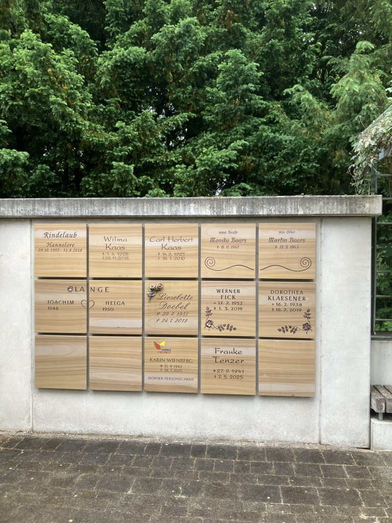 Gedenktafel für Karin Wienberg