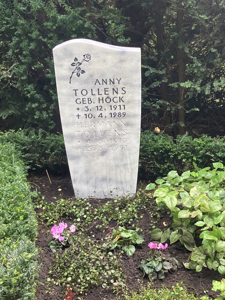 Anny Tollens